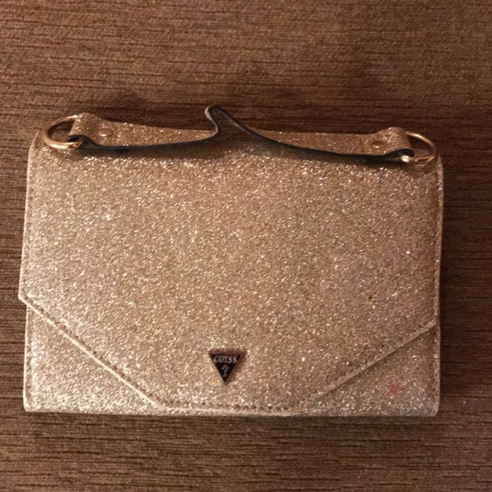 Guess wallet